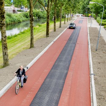 cycling-lane-almere-slide-5