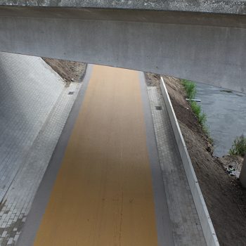 fast-cycling-lane-eindhoven-slide-2